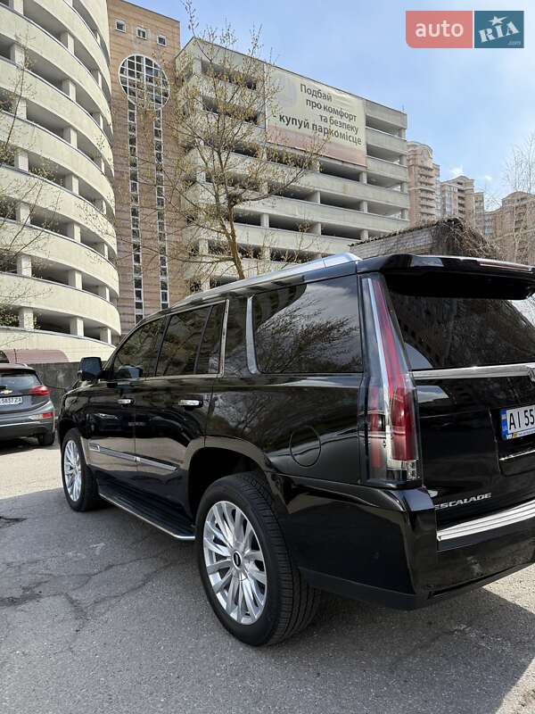 Позашляховик / Кросовер Cadillac Escalade 2019 в Києві
