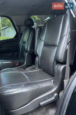 Позашляховик / Кросовер Cadillac Escalade 2008 в 