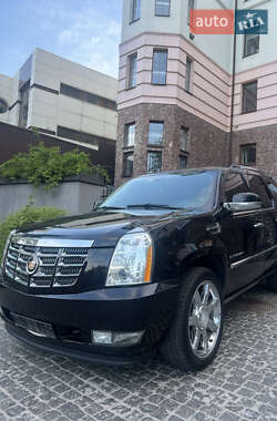 Позашляховик / Кросовер Cadillac Escalade 2008 в 
