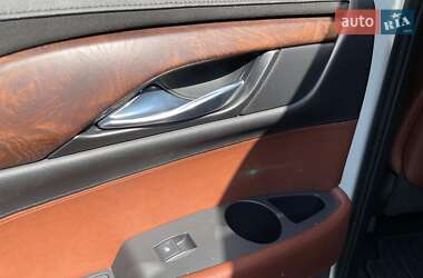 Внедорожник / Кроссовер Cadillac Escalade 2014 в 