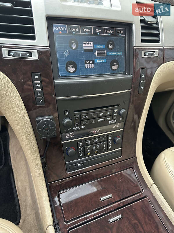 Внедорожник / Кроссовер Cadillac Escalade 2011 в Киеве