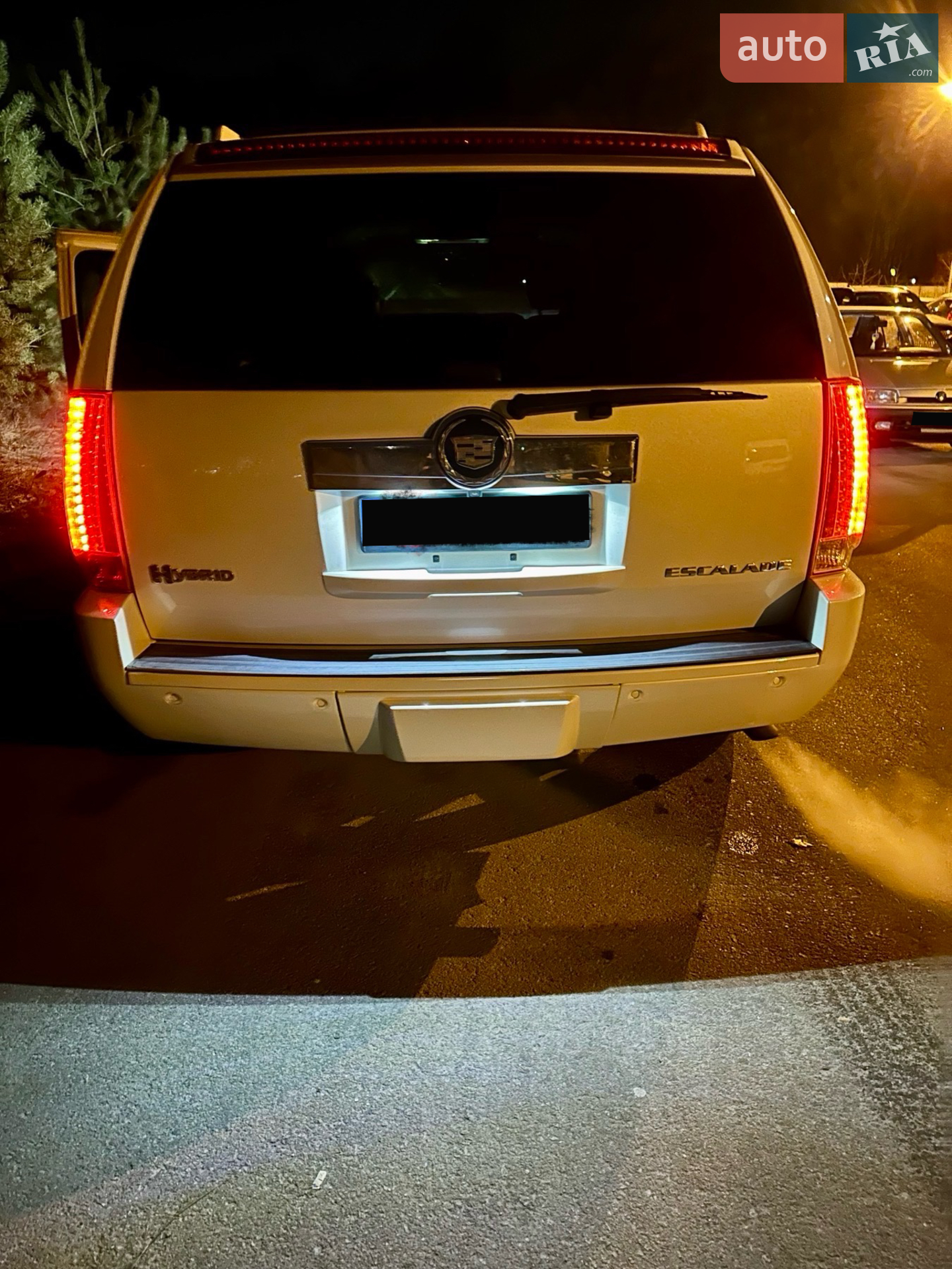 2011 Cadillac Escalade - мініатюра 13