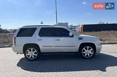 Внедорожник / Кроссовер Cadillac Escalade 2011 в Киеве