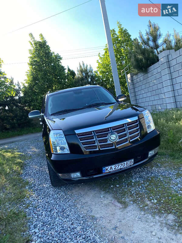 Внедорожник / Кроссовер Cadillac Escalade 2008 в Киеве фото 2 Внедорожник / Кроссовер Cadillac Escalade 2008 в Киеве