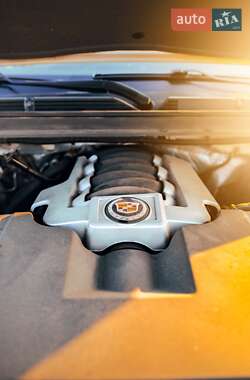 Внедорожник / Кроссовер Cadillac Escalade 2014 в 