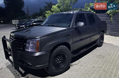 Пикап Cadillac Escalade 2002 в Ивано-Франковске