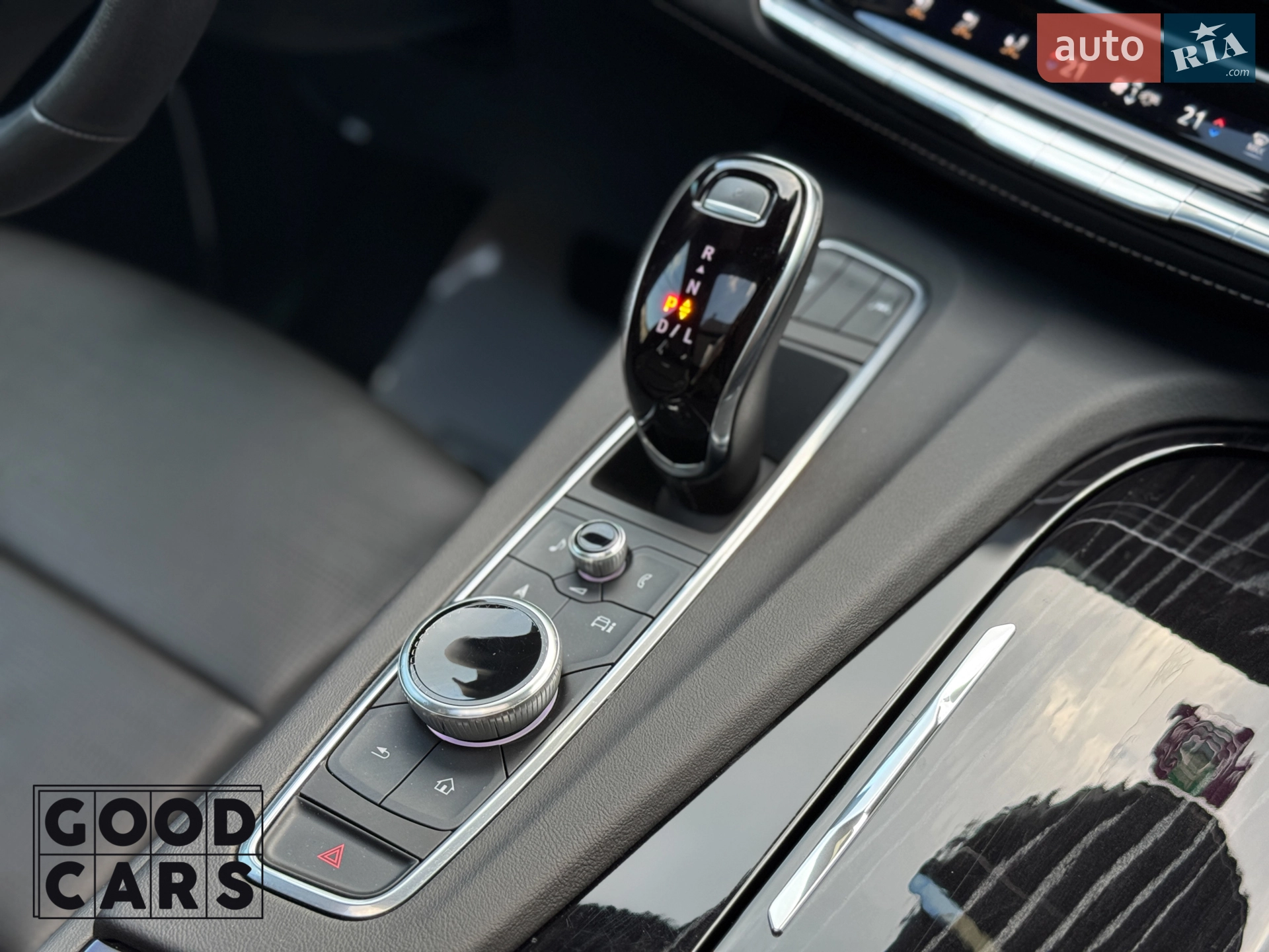 2021 Cadillac Escalade - мініатюра 29