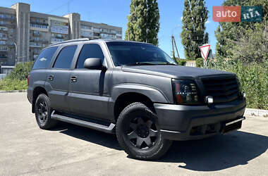 Внедорожник / Кроссовер Cadillac Escalade 2001 в Киеве