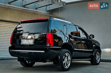 Внедорожник / Кроссовер Cadillac Escalade 2007 в 