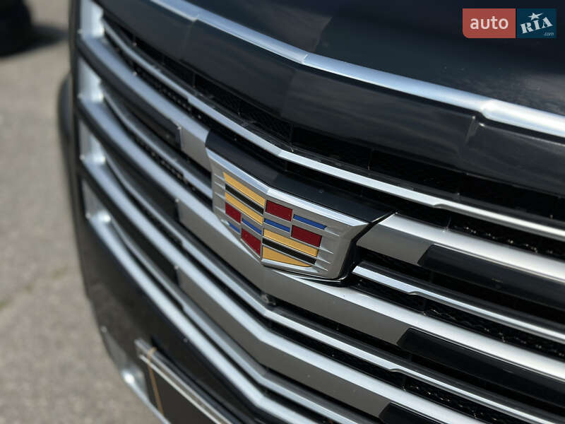 Внедорожник / Кроссовер Cadillac Escalade 2016 в Харькове