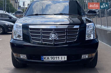 Внедорожник / Кроссовер Cadillac Escalade 2008 в 