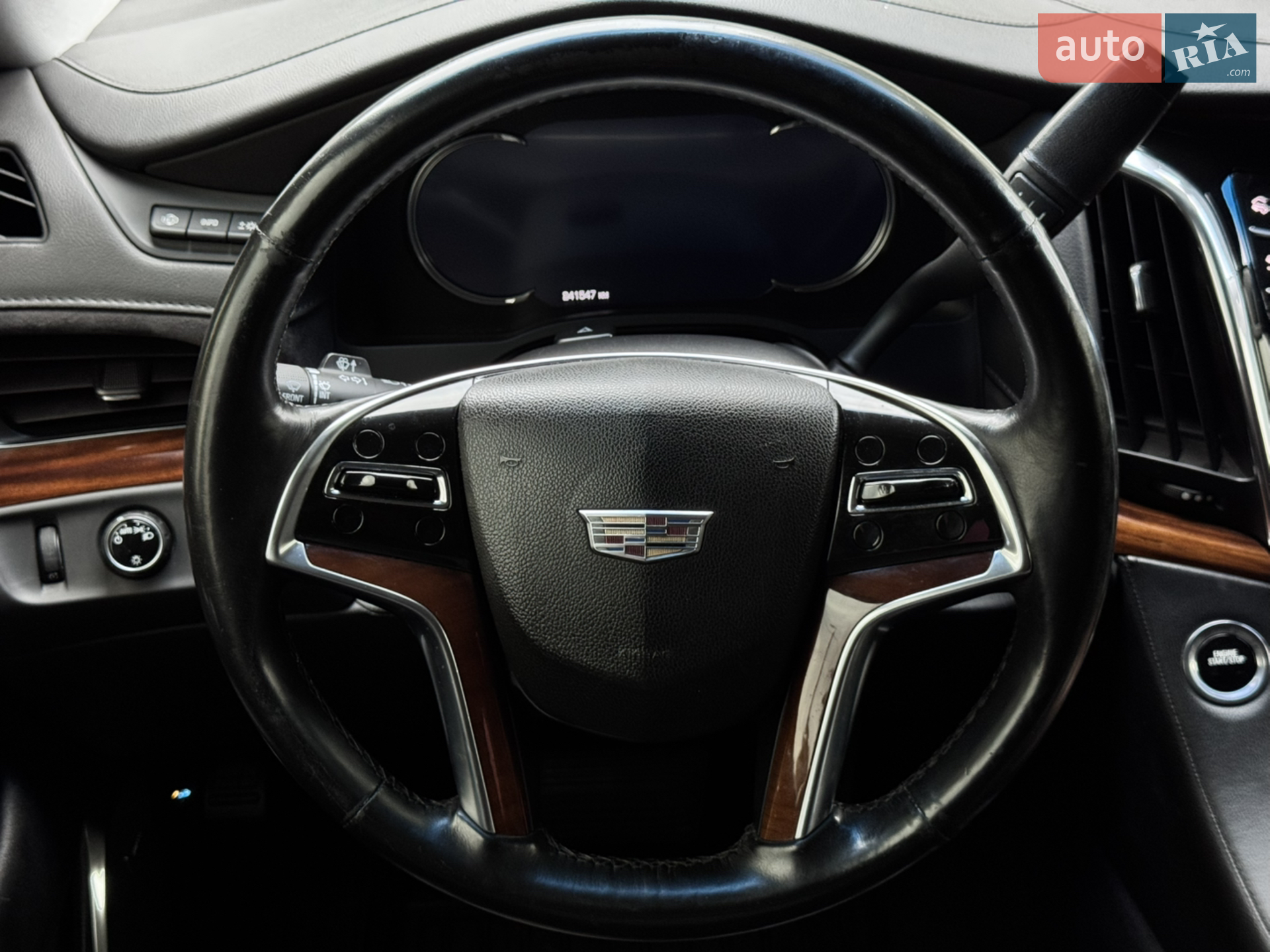 2016 Cadillac Escalade - мініатюра 31
