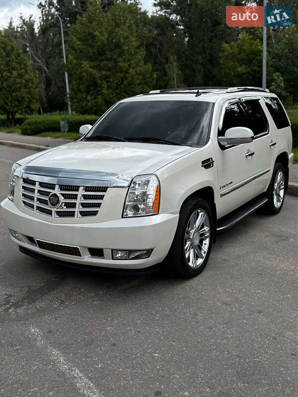 Внедорожник / Кроссовер Cadillac Escalade 2007 в Харькове