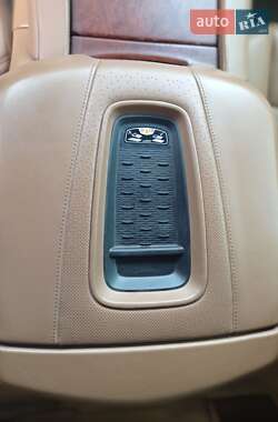 Внедорожник / Кроссовер Cadillac Escalade 2016 в 