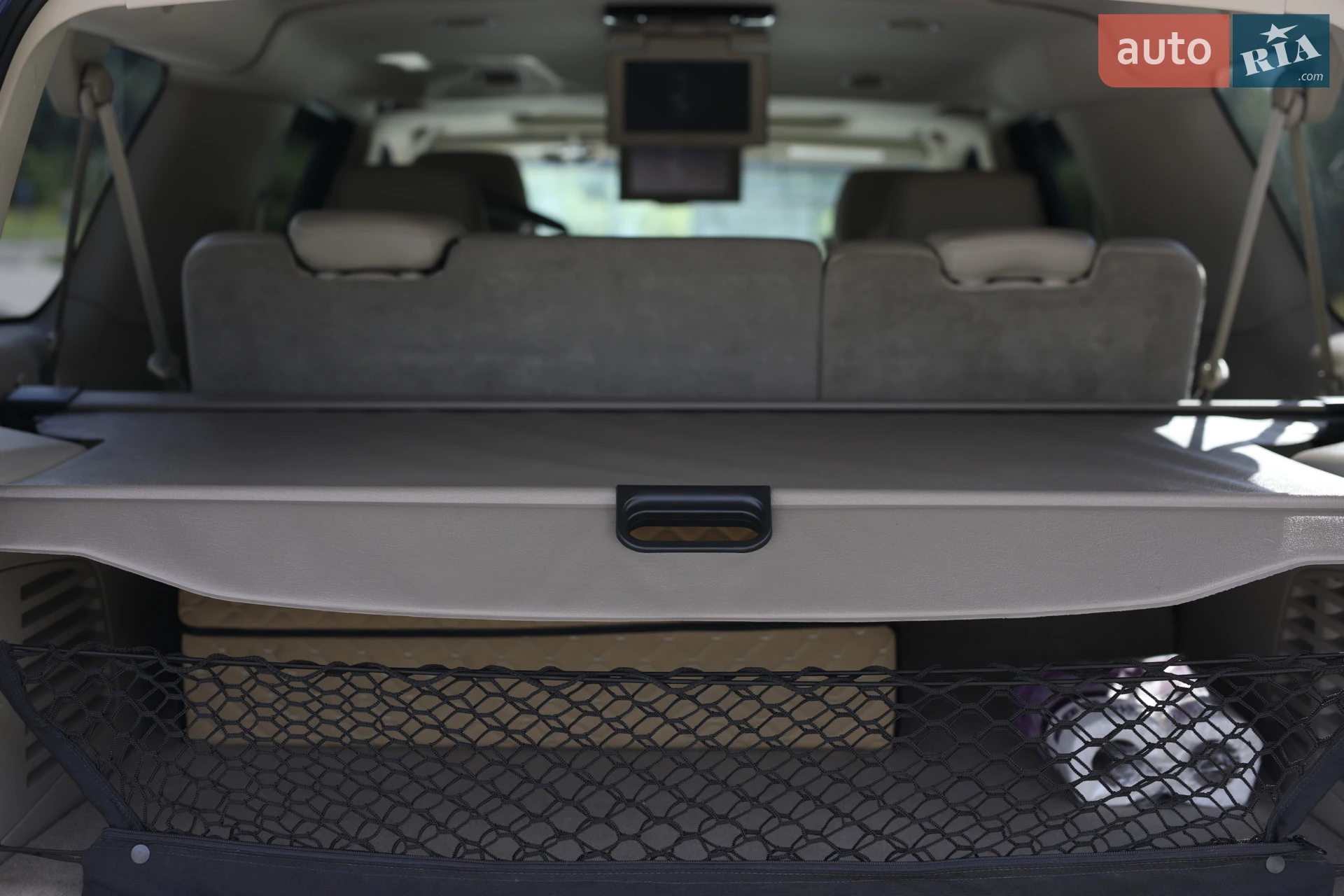 2014 Cadillac Escalade - мініатюра 25