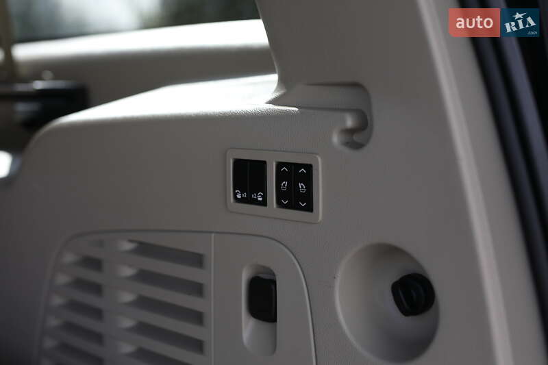 Внедорожник / Кроссовер Cadillac Escalade 2014 в Львове фото 28 Внедорожник / Кроссовер Cadillac Escalade 2014 в Львове