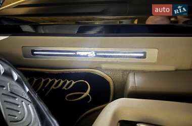 Внедорожник / Кроссовер Cadillac Escalade 2014 в 