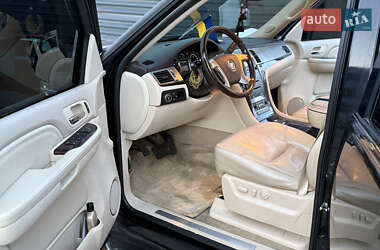 Внедорожник / Кроссовер Cadillac Escalade 2006 в 