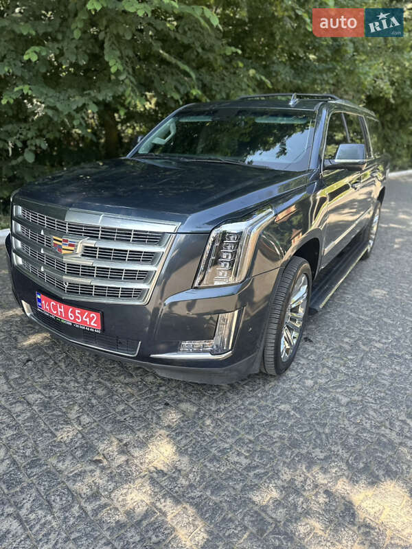 Позашляховик / Кросовер Cadillac Escalade 2018 в Чернівцях фото 3 Позашляховик / Кросовер Cadillac Escalade 2018 в Чернівцях