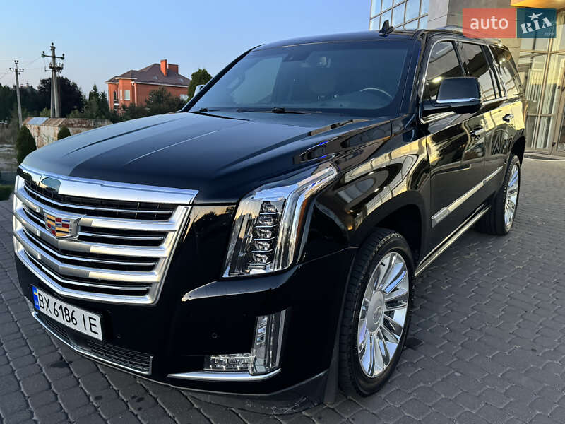 Внедорожник / Кроссовер Cadillac Escalade 2016 в Хмельницком