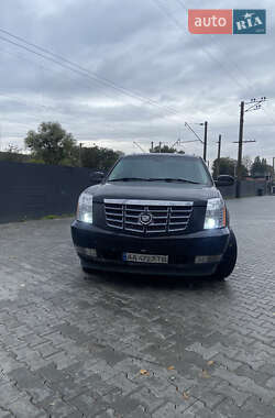 Внедорожник / Кроссовер Cadillac Escalade 2007 в 
