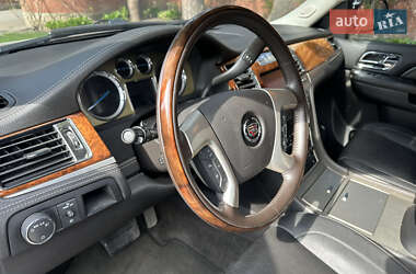 Внедорожник / Кроссовер Cadillac Escalade 2013 в 