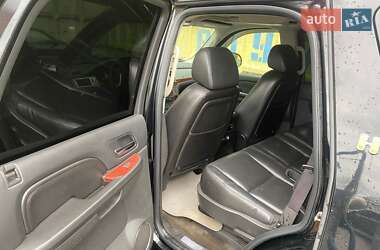 Внедорожник / Кроссовер Cadillac Escalade 2008 в 