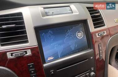 Внедорожник / Кроссовер Cadillac Escalade 2008 в 