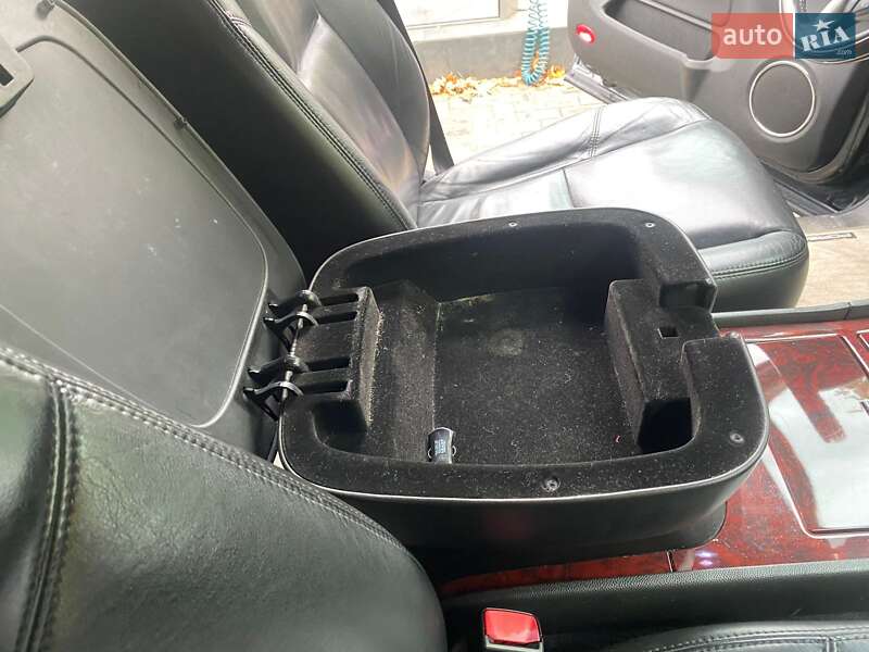 Позашляховик / Кросовер Cadillac Escalade 2008 в Дніпрі фото 48 Позашляховик / Кросовер Cadillac Escalade 2008 в Дніпрі