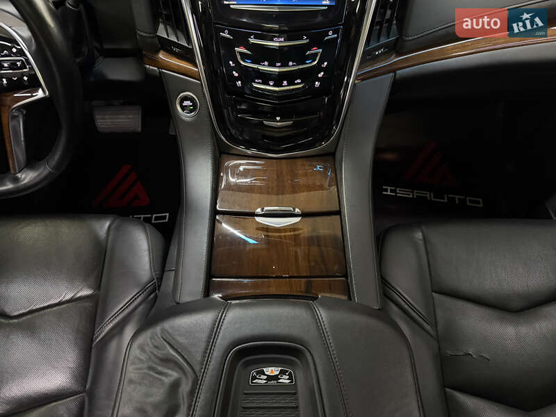 Внедорожник / Кроссовер Cadillac Escalade 2015 в Одессе