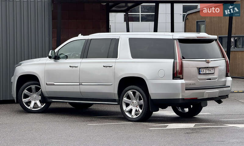 Позашляховик / Кросовер Cadillac Escalade 2016 в Києві фото 16 Позашляховик / Кросовер Cadillac Escalade 2016 в Києві