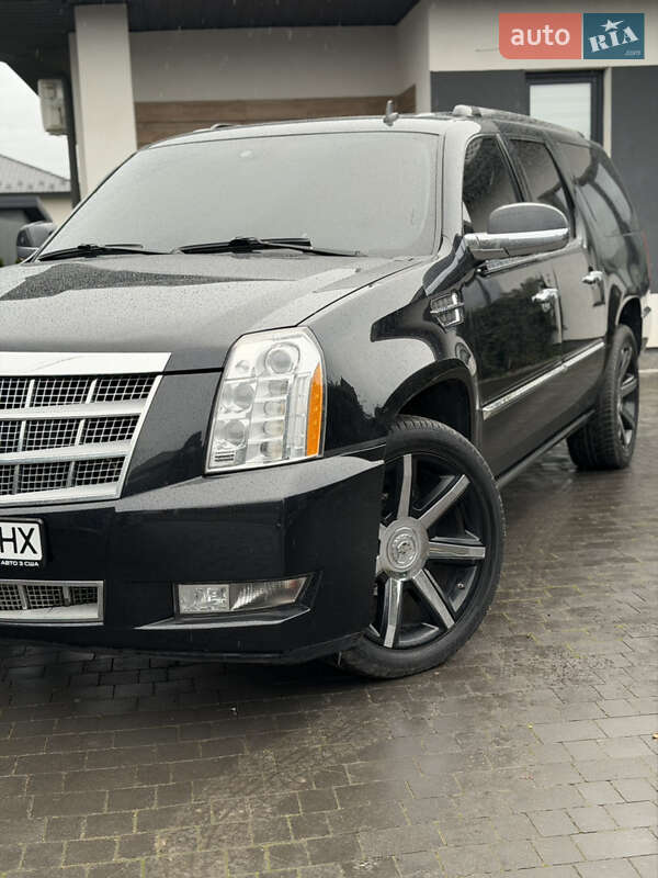 Внедорожник / Кроссовер Cadillac Escalade 2013 в Луцке фото 21 Внедорожник / Кроссовер Cadillac Escalade 2013 в Луцке
