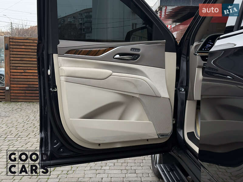 Внедорожник / Кроссовер Cadillac Escalade 2022 в Одессе фото 17 Внедорожник / Кроссовер Cadillac Escalade 2022 в Одессе