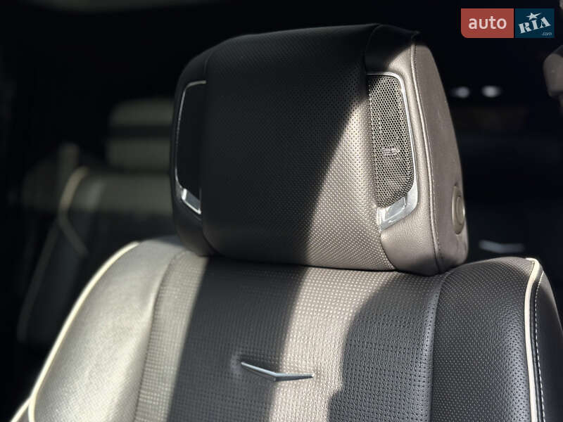 Позашляховик / Кросовер Cadillac Escalade 2023 в Києві фото 19 Позашляховик / Кросовер Cadillac Escalade 2023 в Києві