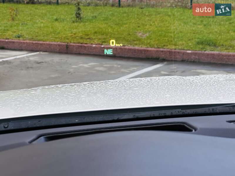 Внедорожник / Кроссовер Cadillac Escalade 2014 в Коростене