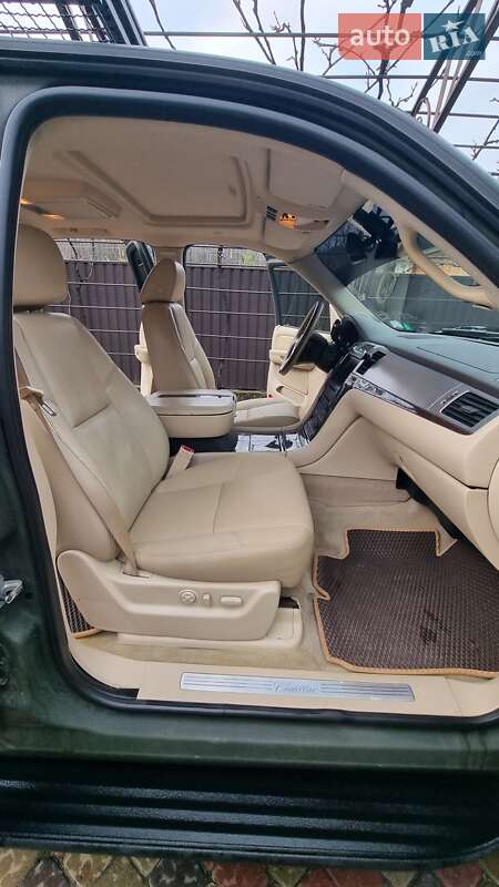 Внедорожник / Кроссовер Cadillac Escalade 2007 в Виннице фото 24 Внедорожник / Кроссовер Cadillac Escalade 2007 в Виннице