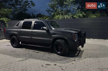 Пікап Cadillac Escalade 2002 в Івано-Франківську