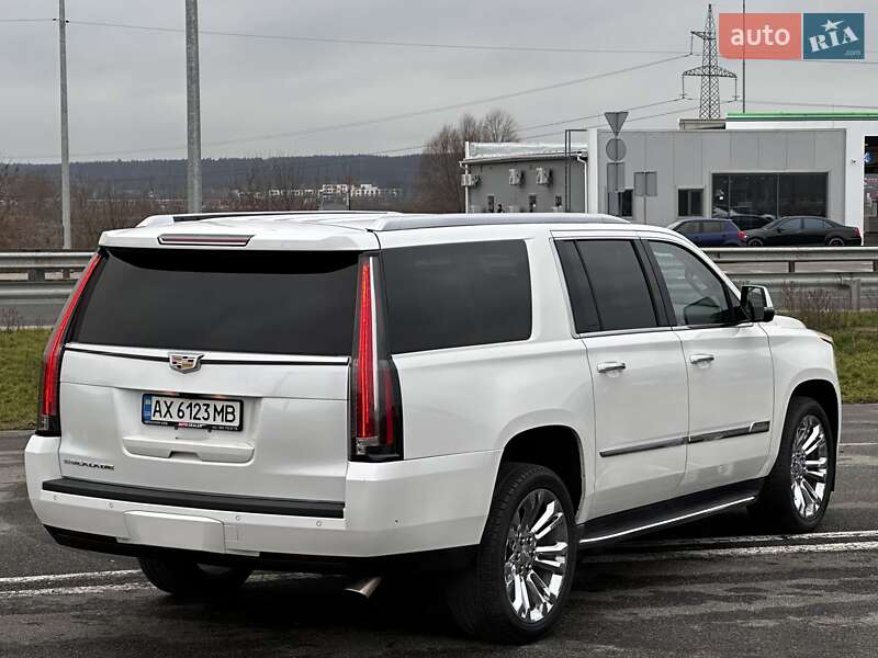 Позашляховик / Кросовер Cadillac Escalade 2018 в Києві фото 15 Позашляховик / Кросовер Cadillac Escalade 2018 в Києві