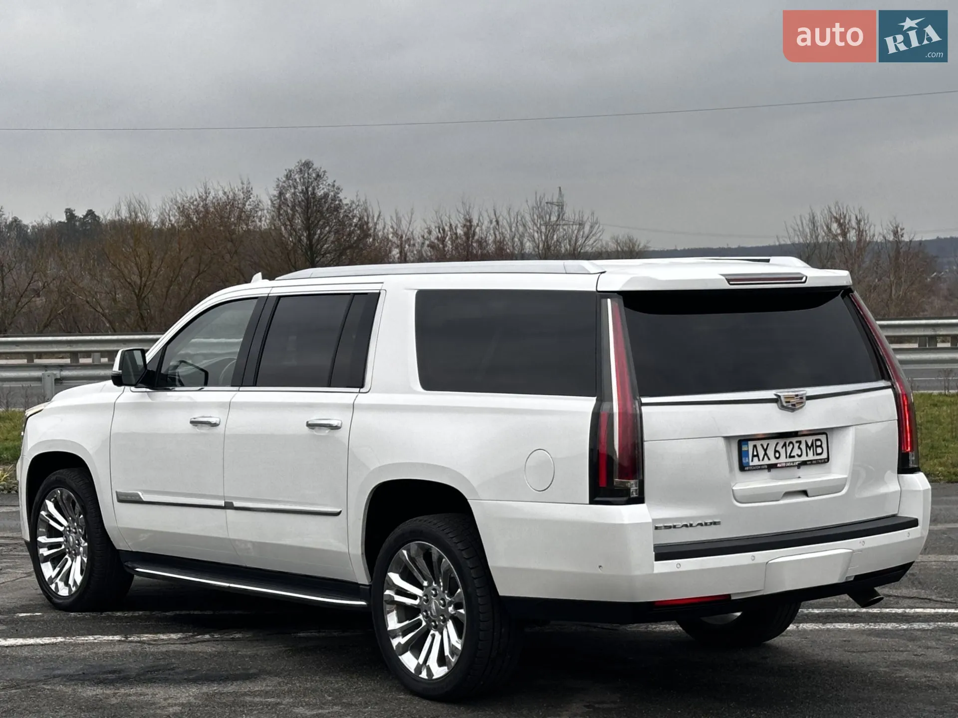 2018 Cadillac Escalade - мініатюра 20