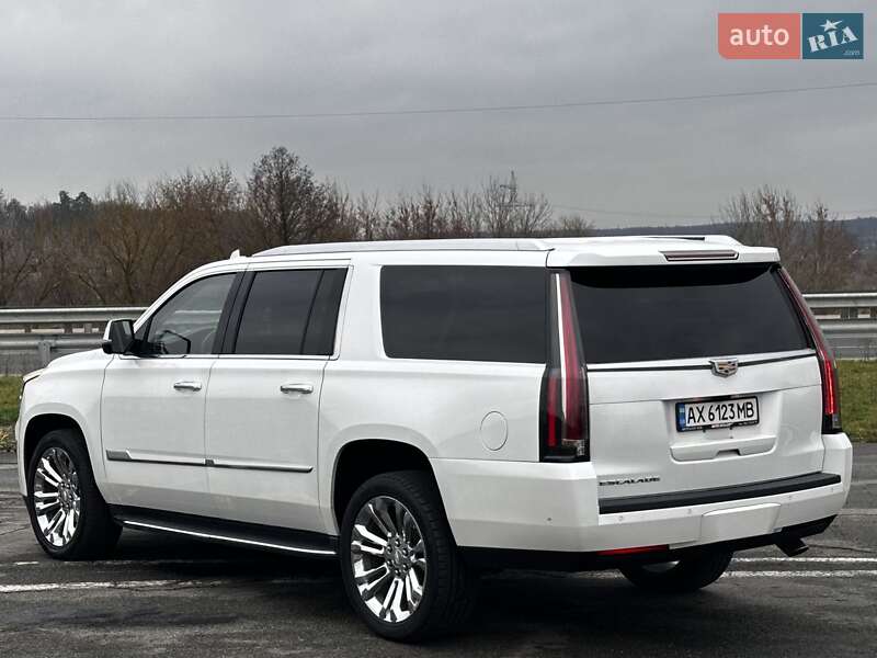 Позашляховик / Кросовер Cadillac Escalade 2018 в Києві фото 20 Позашляховик / Кросовер Cadillac Escalade 2018 в Києві