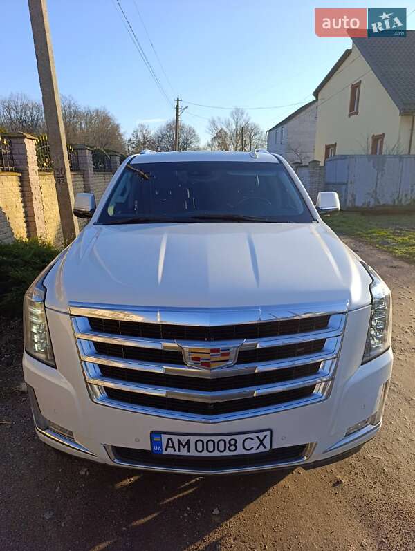 Позашляховик / Кросовер Cadillac Escalade 2019 в Вінниці