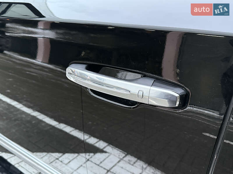 Позашляховик / Кросовер Cadillac Escalade 2014 в Києві фото 16 Позашляховик / Кросовер Cadillac Escalade 2014 в Києві