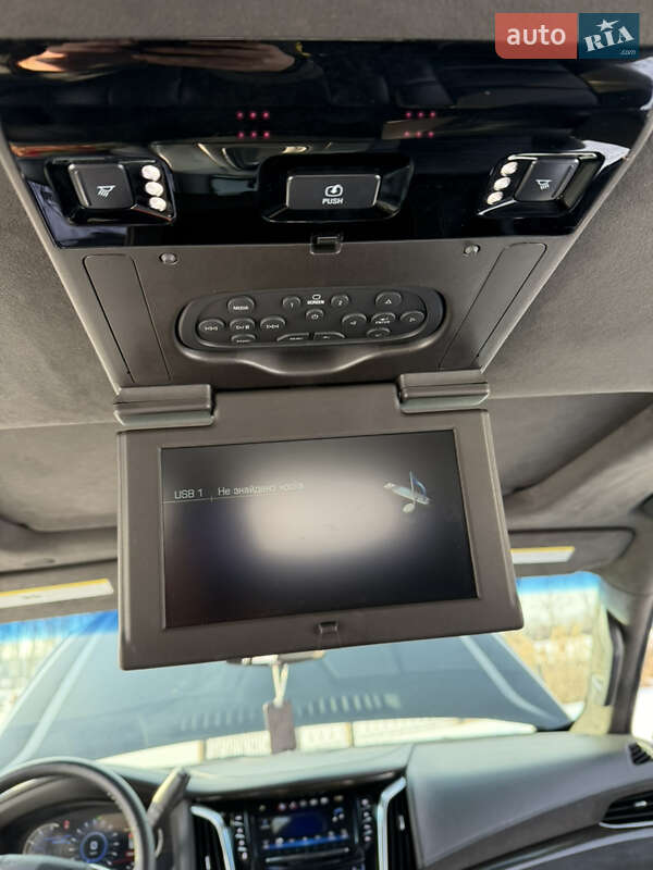 Внедорожник / Кроссовер Cadillac Escalade 2018 в Кривом Роге