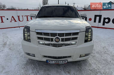 Позашляховик / Кросовер Cadillac Escalade 2013 в Переяславі