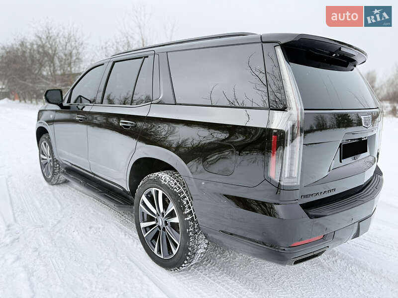 Внедорожник / Кроссовер Cadillac Escalade 2024 в Киеве