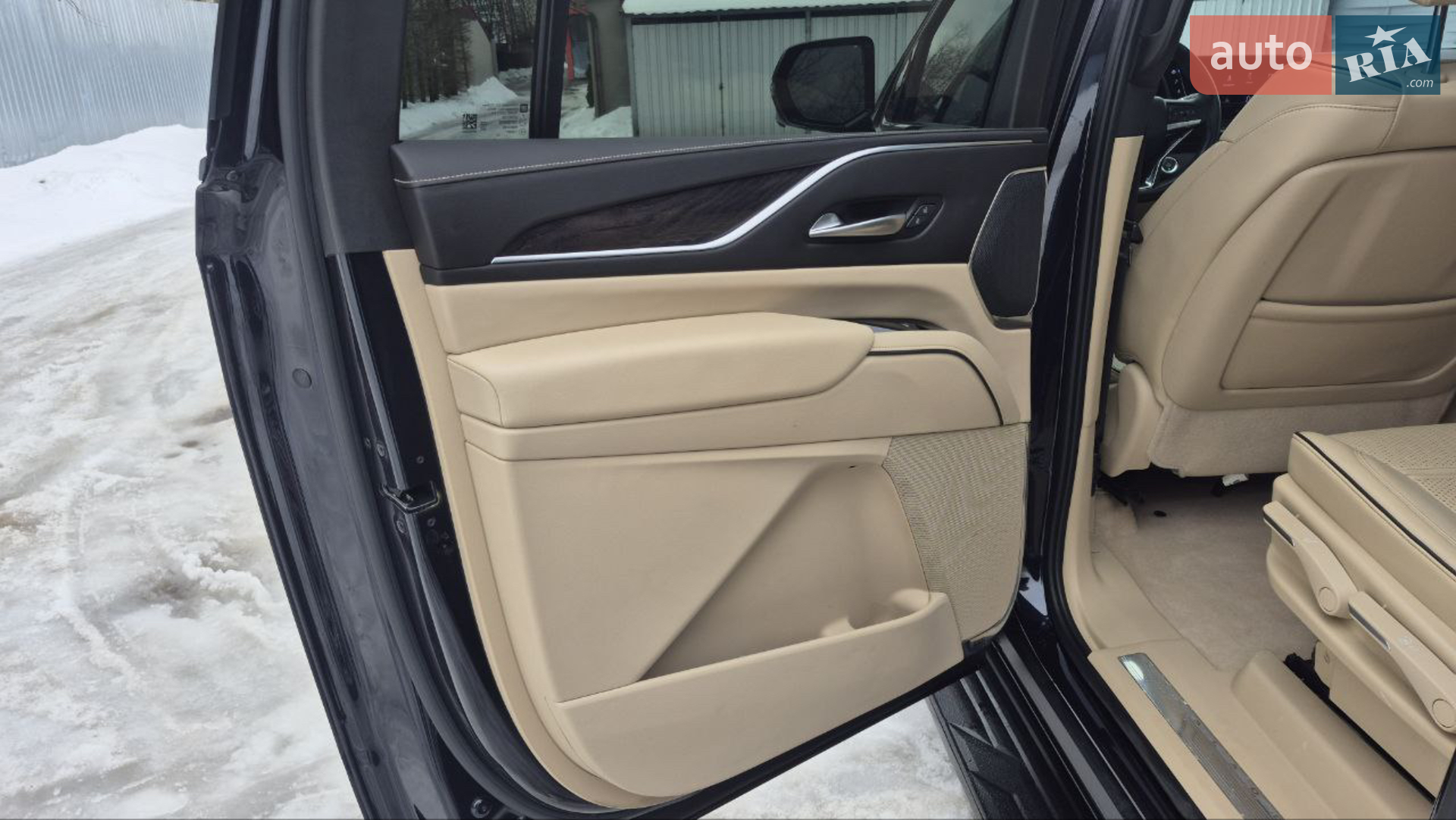 2022 Cadillac Escalade - мініатюра 23