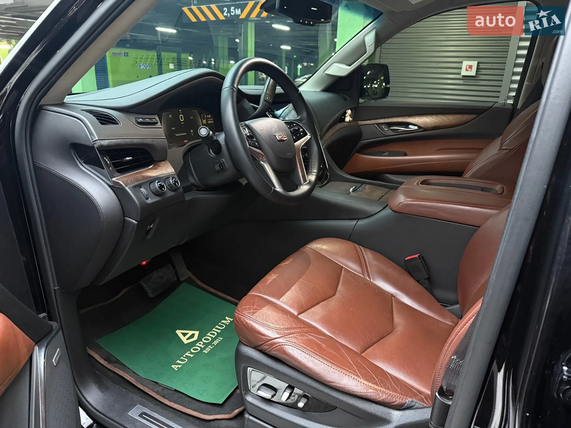 2014 Cadillac Escalade - мініатюра 23