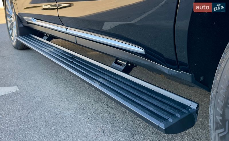 Позашляховик / Кросовер Cadillac Escalade 2021 в Києві