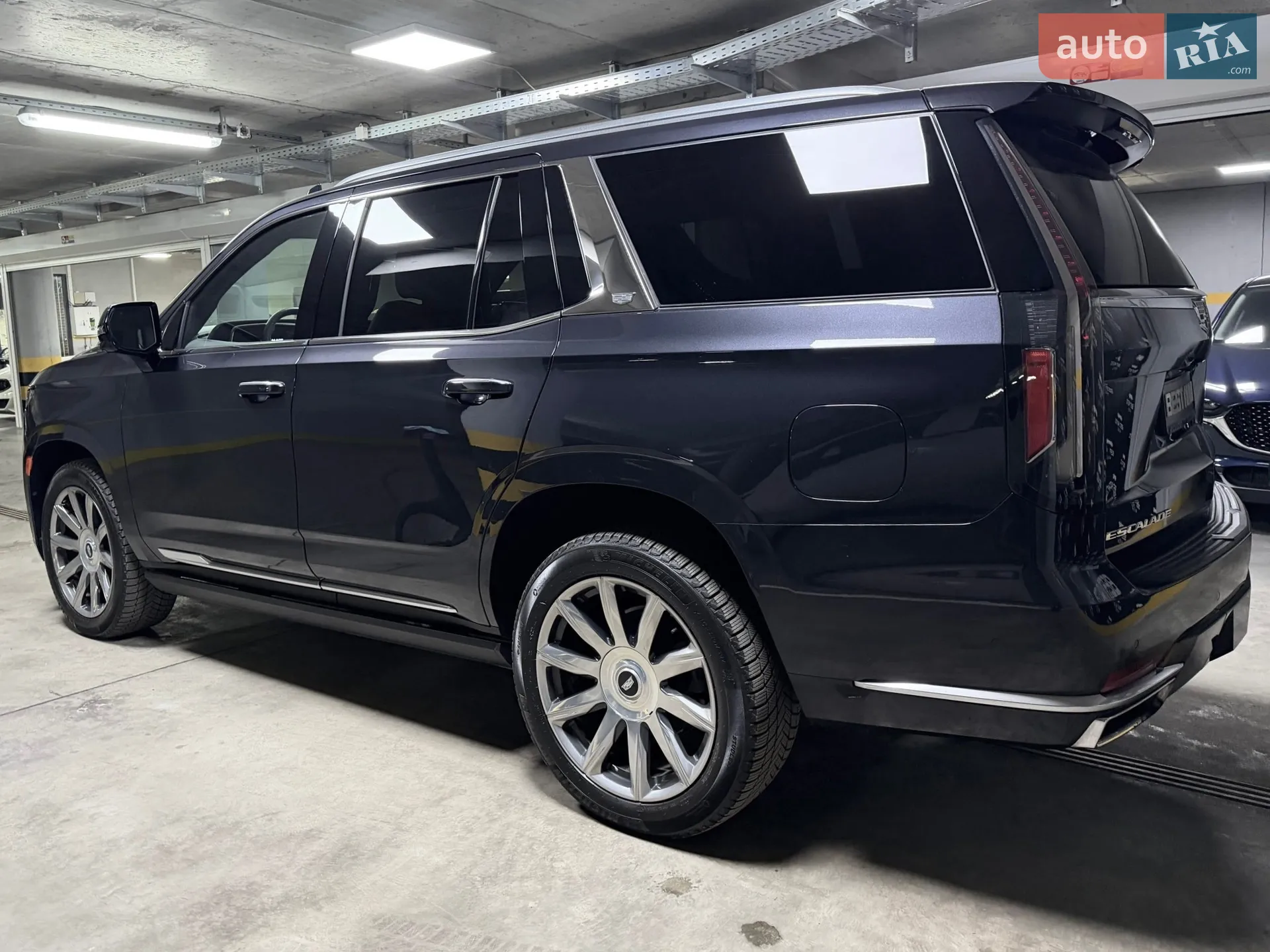 2022 Cadillac Escalade - мініатюра 17