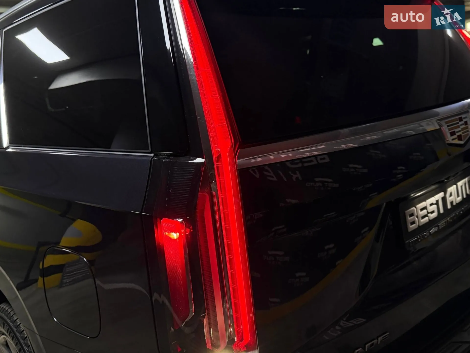 2022 Cadillac Escalade - мініатюра 34